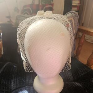 Elegant Cream Veil Headpiece